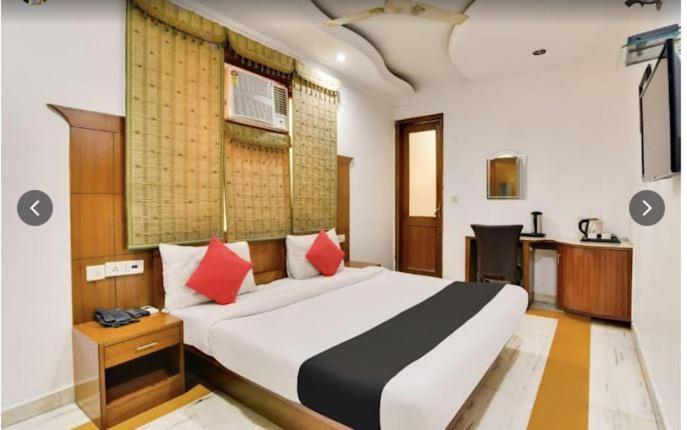Tjs Royal Hotel เดลี ภายนอก รูปภาพ